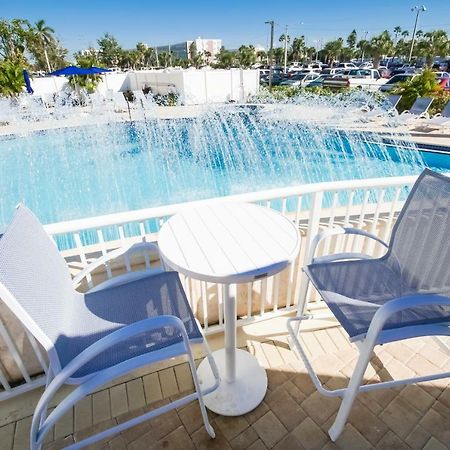 Coral Reef Resort St. Pete Beach Exteriör bild